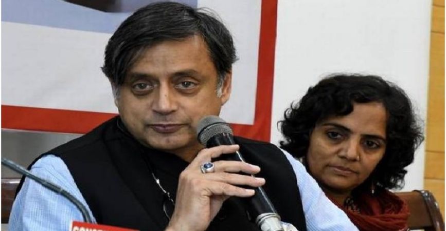 Delhi court Granted Interim Bail to Tharoor in Sunanda Pushkar Death Case
