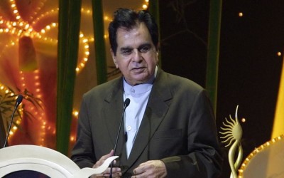 Maharashtra Govt announces state funeral for late 'Thespian' Dilip Kumar