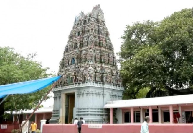 Jharkhand Mahadev Temple Rajasthan Implements Dress Code for Devotees