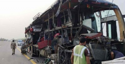 Unnao Road Accident: Hospitals on Alert After Fatal Crash,  Details Inside