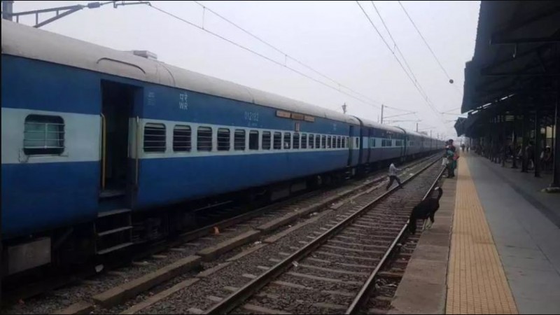 Train services affected on Vadodara-Bharuch route due to water-logging