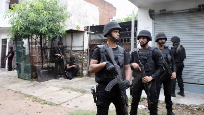 यूपी एटीएस द्वारा अलकायदा के दो आतंकवादियों को पकड़ने के बाद सरकार ने  जारी किया अलर्ट