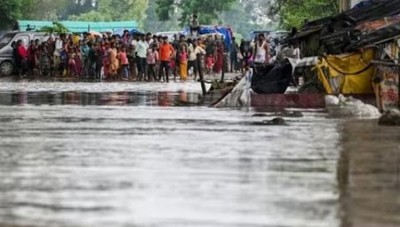 Yamuna Water Level Reaches 208.46m, Flooding Nearby Areas