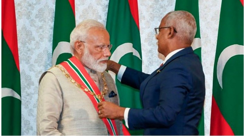 PM Modi and Maldives President jointly review development projects