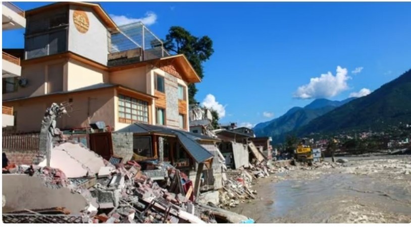 Rains LIVE news: Uttarakhand Landslides, Ganga Breach Danger Mark
