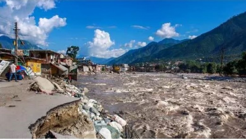 Schools in This District to Stay Closed Until 22 July Amid Flash Floods, Landslides