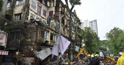 Heavy Rains Hit Mumbai: Building Collapse Claims Life and Tulsi Lake Overflows
