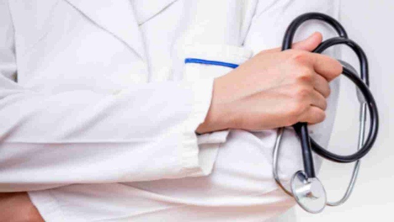 Bizarre incident In UP: Doctors Allegedly Left Cloth in Stomach during Surgery