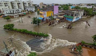 केंद्रीय पैनल ने तमिलनाडु के बाढ़ प्रभावित जिलों का दौरा किया