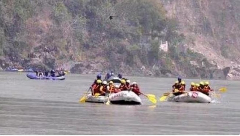 Ganga River Flows Above Danger Mark in Haridwar Amid Heavy Rainfall