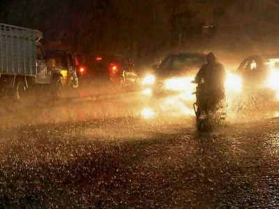 तेलंगाना में अगले तीन दिनों तक जोरदार बारिश की संभावना
