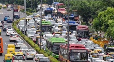 Noida and Ghaziabad Traffic Jam: Kanwar Yatra Disruptions Begin Today, Check Advisory Here