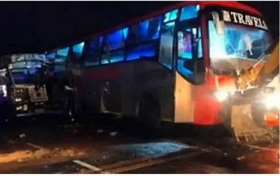 Truck hits bus in Uttar Pradesh, 18 people killed, 25 injured