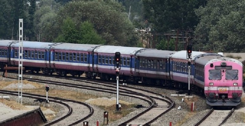 Eight Goods Train Coaches Derail in Gaya, No Injuries Reported