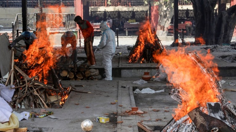 दर्दनाक! कोरोना के कारण मात्र 20 दिनों में परिवार के आठ सदस्यों की गई जान