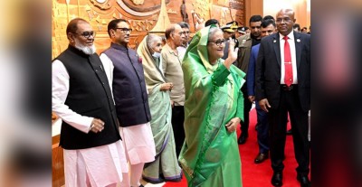 Sheikh Hasina Lands in Delhi for PM Modi's Swearing-in Ceremony