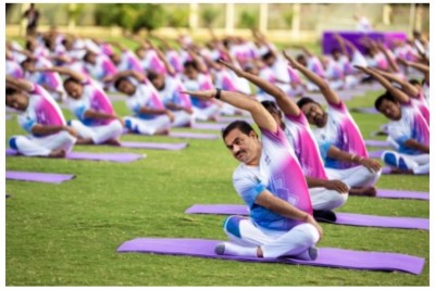 Gautam Adani family inspire a thousand 'Adanians' to practice Yoga