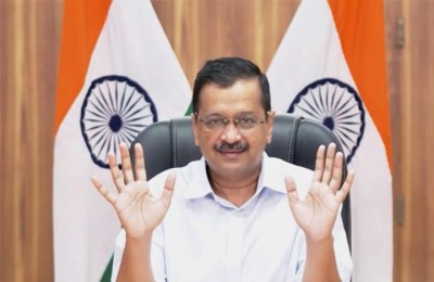 Delhi CM vows to regularise temporary employees in AAP-won states