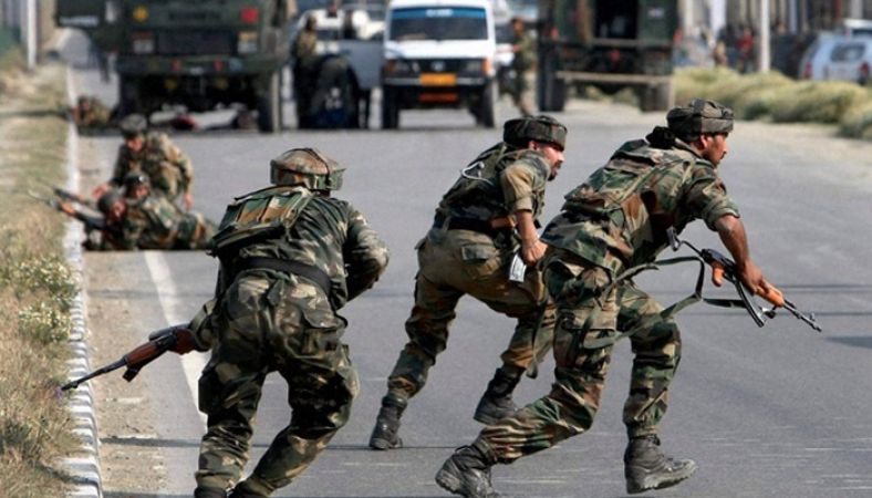 Srinagar: Terrorists attacked CRPF team, hiding in Srinagar school