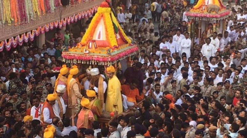Jagannath Rathayatra came out in tight security, Amit Shah attended Mangala Aarti