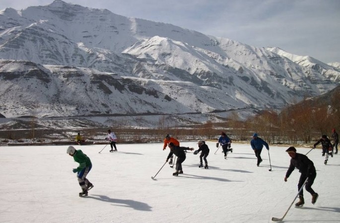 Agreements signed to build two multi-sports complexes in Ladakh and Kargil