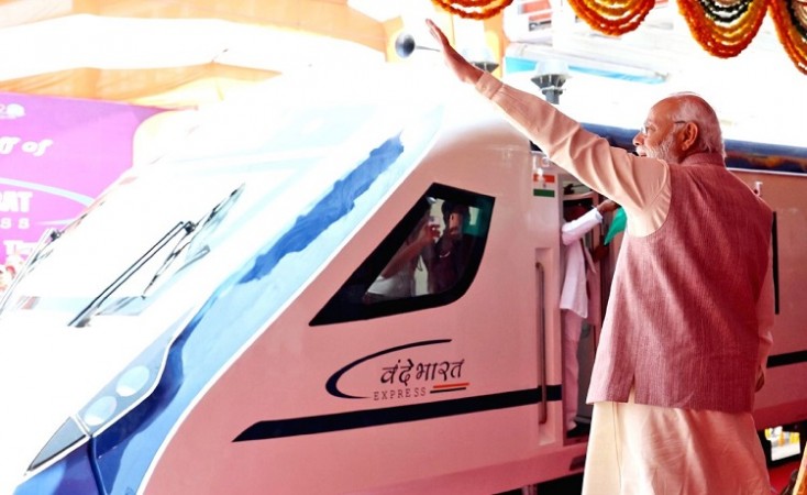 Goa-Mumbai Vande Bharat Express flagged off by PM Modi