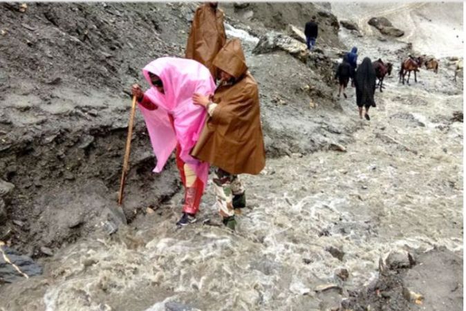 Amarnath yatra starts again from on-foot routes