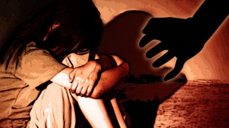 Government employee impregnate minor domestic help, arrested