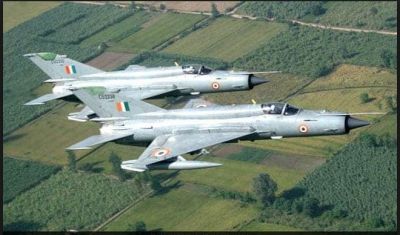 What leads to frequent crashes in IAF aircrafts, does it indicate on some warning sign