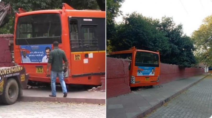 BREAKING: Delhi DTC bus crashes into Christian cemetery, Wall cracked