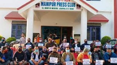 No Newspaper, No News Bulletins in Manipur, Press club in protest