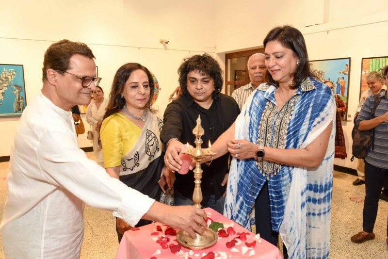 Women's Day: Sangeeta Babani's exhibition 'Fairy Tales' inaugurated by Priya Dutt