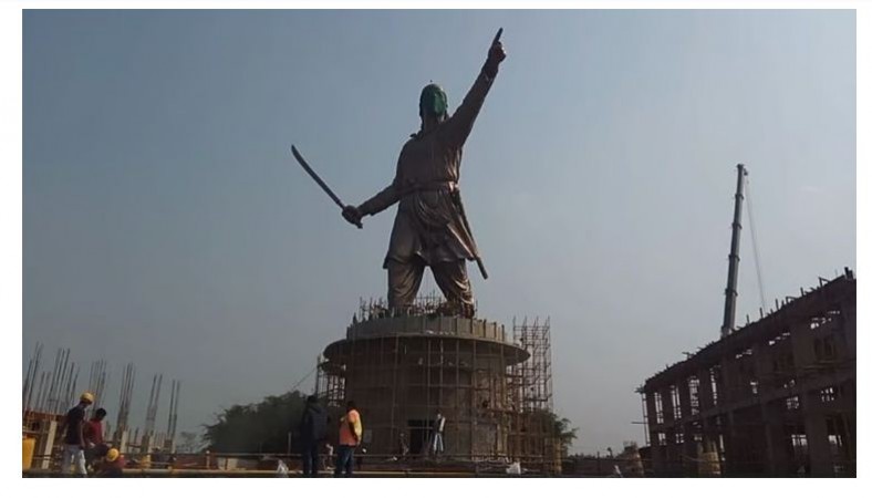 PM Modi Unveils 125-foot Statue of Lachit Borphukan in Assam: A Tribute to Valor