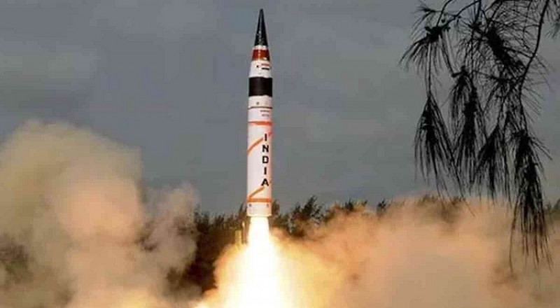 India Tests Advanced Nuclear Missile Capabilities with MIRV-Equipped Agni-V Test