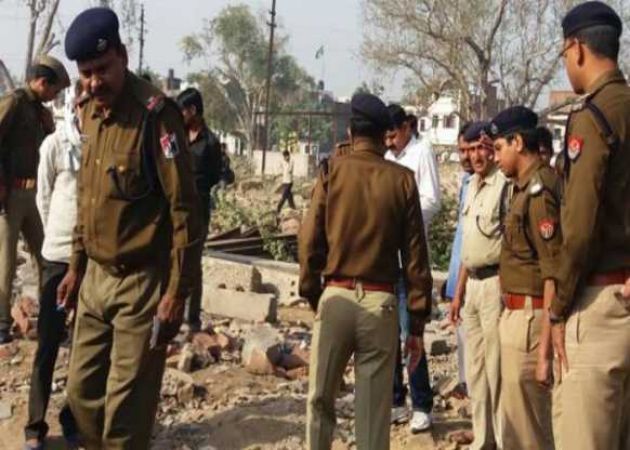 Two blasts near Agra Cantonment Railway Station area