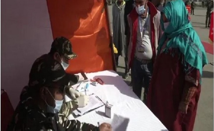 54 Battalion of CRPF organizes free Medical Camp  in Srinagar