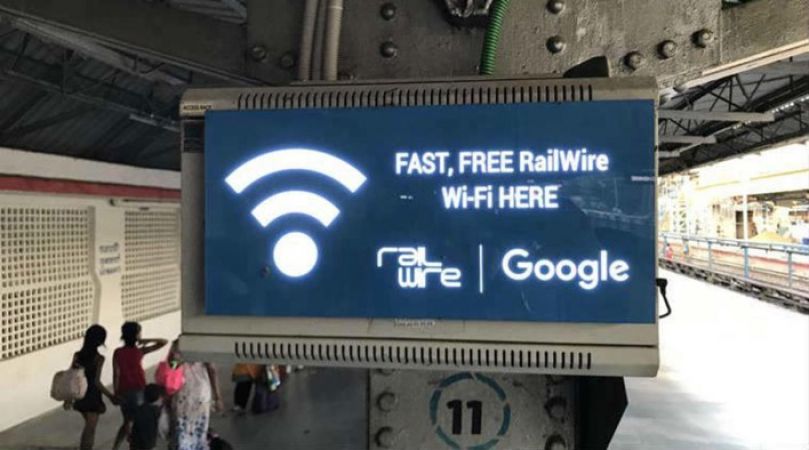 1,000 railway stations now offer free high-speed internet