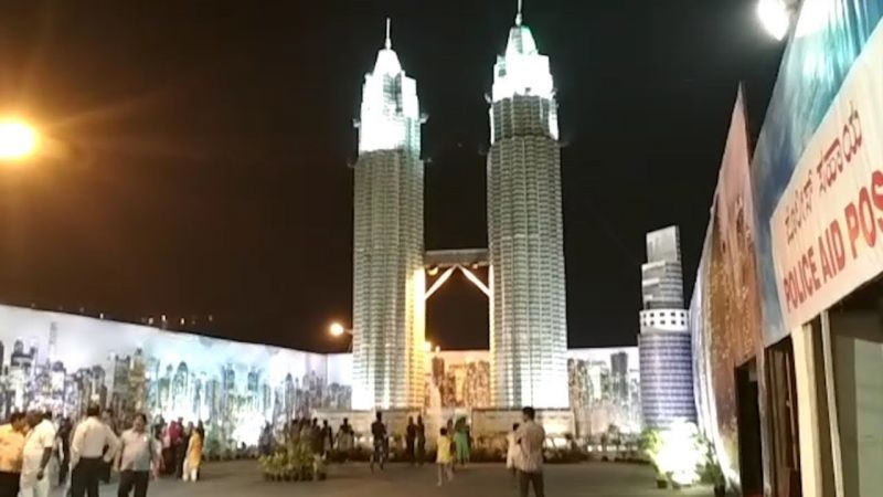 90-feet-tall Replica of Petronas twin tower in National consumer Fair