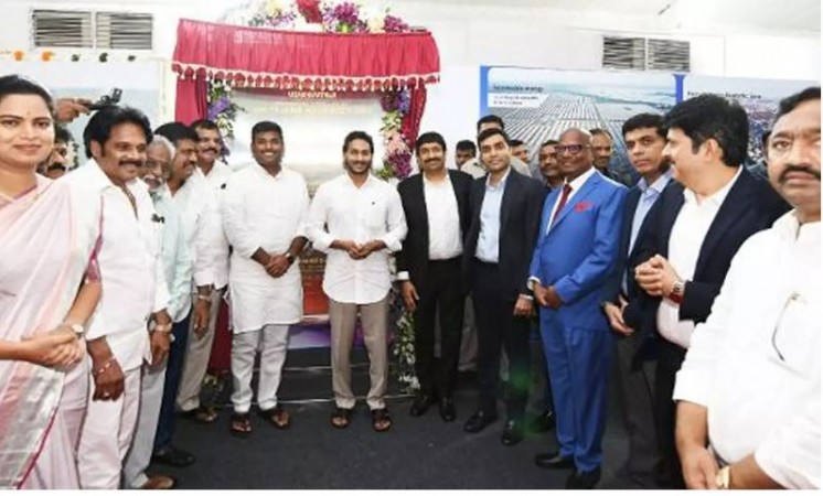 Jagan Reddy  lays foundation stone of Vizag Tech Park