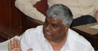 कर्नाटक: अपहरण मामले में SIT ने JDS नेता एचडी रेवन्ना को हिरासत में लिया