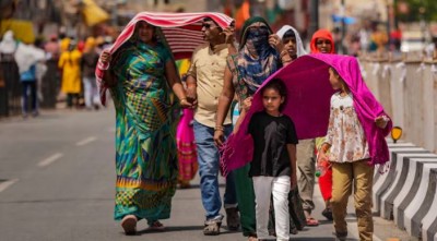 Intense Heatwave Continues to Grip Multiple States Across India
