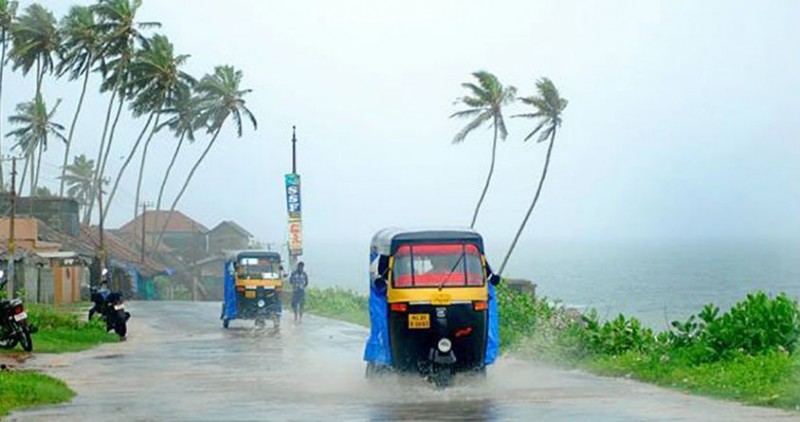 IMD Forecast: Heavy rains expected in KERALA this week,  follow safety guidelines