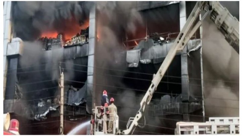 Mundka fire: BJP's blames Kejriwal as death toll rises to 27
