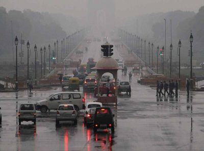 Rains in Delhi provide relief from the scorching heat