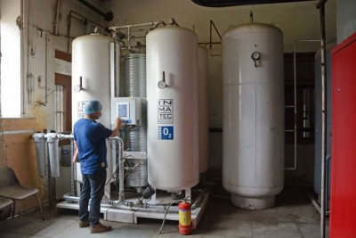 Seven oxygen generation plants from Germany reach Srinagar
