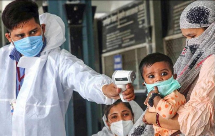 तमिलनाडु में प्रतिदिन लगभग 1,000 से 1,300 बच्चे हो रहे है कोरोना संक्रमित
