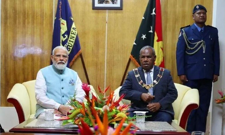 PM holds talks with Papua New Guinea Governor-General