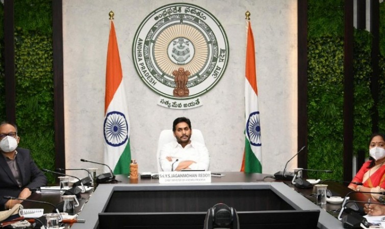 चक्रवात यास: आंध्र प्रदेश के मुख्यमंत्री ने की तैयारियों की समीक्षा