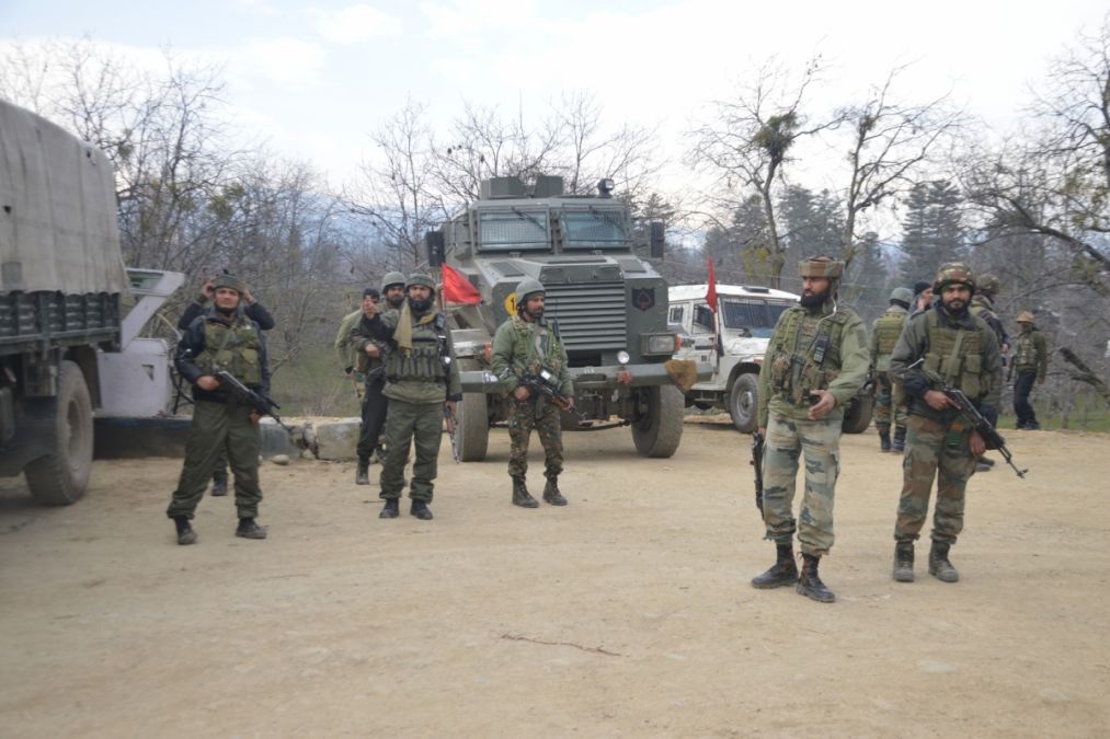 security forces gun down 2 Hizbul terrorists in Anantnag