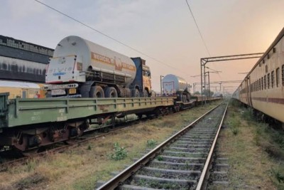 दक्षिण रेलवे ने तमिलनाडु और केरल को दिया  2114.21 मीट्रिक टन एलएमओ